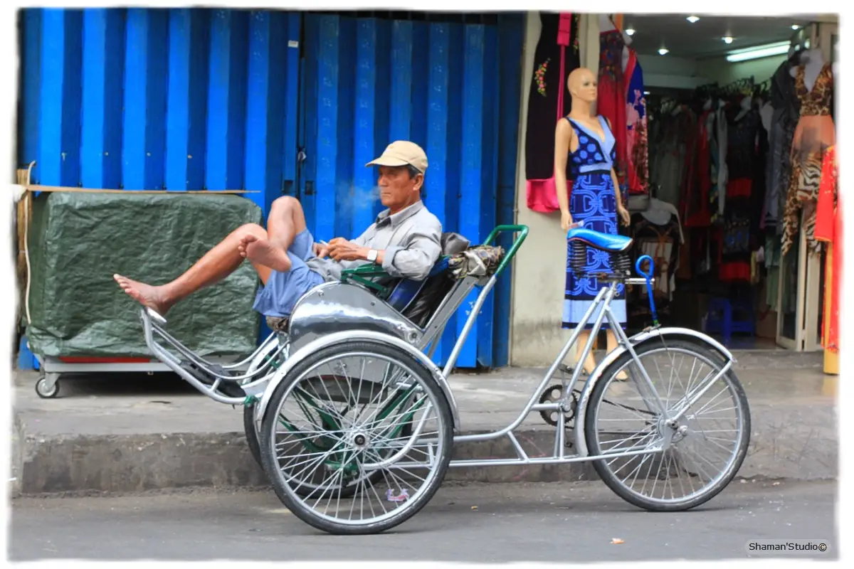 Сайгон. Он же - Хошимин. Атмосфера.